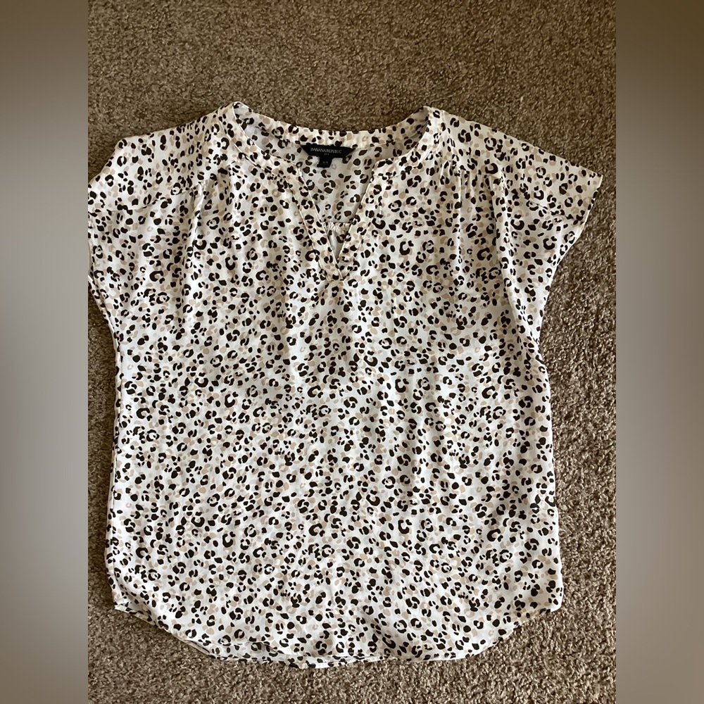 Banana republic cheetah, print blouse